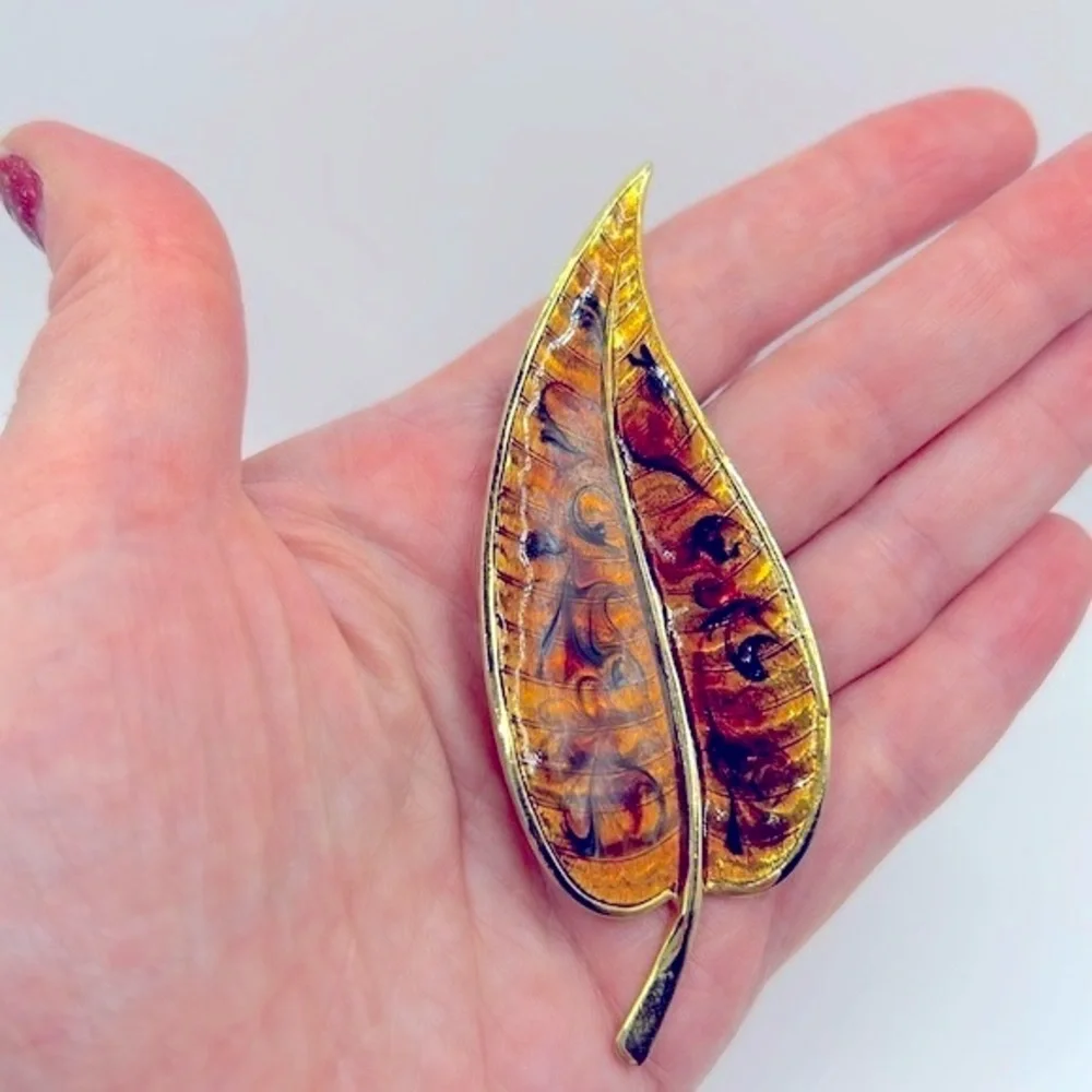 Vintage Enamel Leaf Brooch